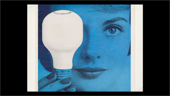 Foto de un anuncio antiguo de bombillas